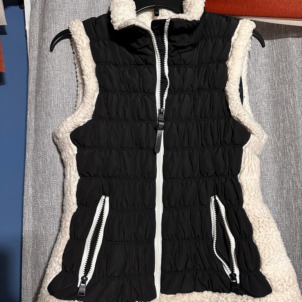 Very cute fall or winter vest